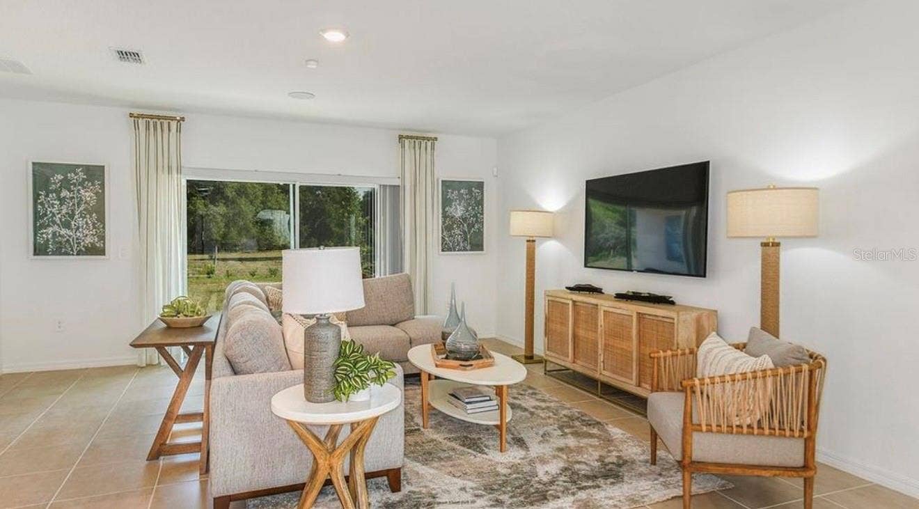 33988 SKY BLOSSOM, Leesburg, FL 34788 33988 SKY BLOSSOM, Leesburg, FL 34788