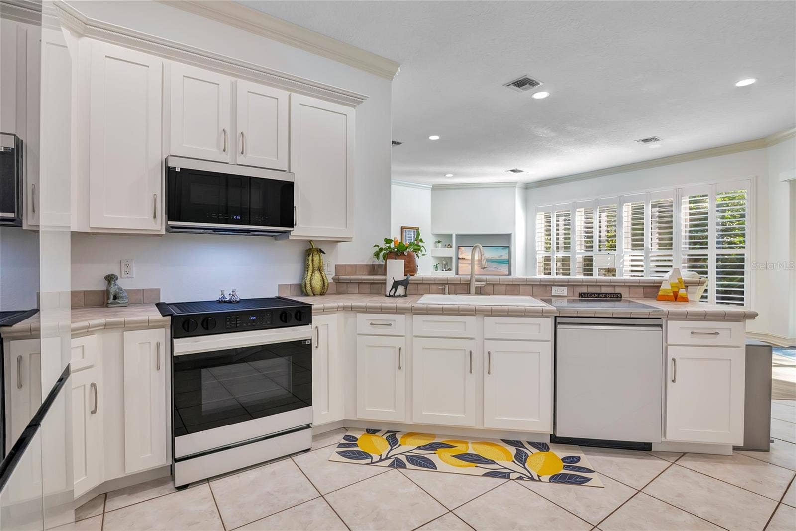 11941 GRACES WAY, Clermont, FL 34711 11941 GRACES WAY, Clermont, FL 34711