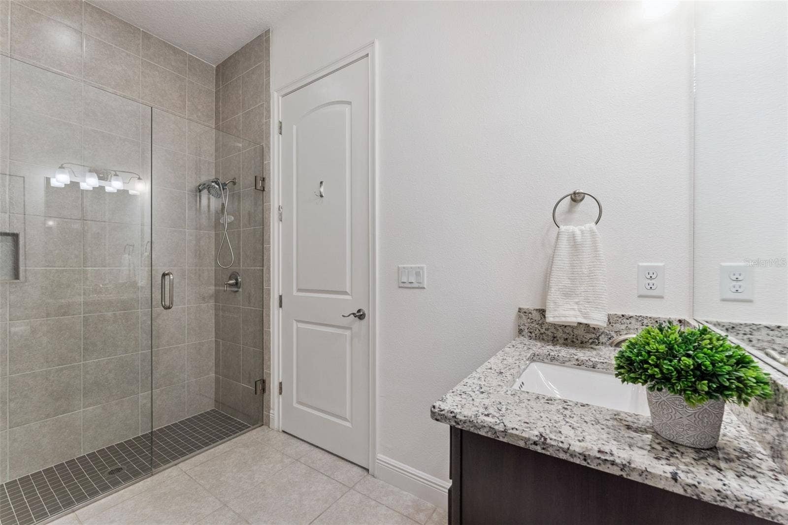 13169 BROMBOROUGH DRIVE, Orlando, FL 32832 13169 BROMBOROUGH DRIVE, Orlando, FL 32832