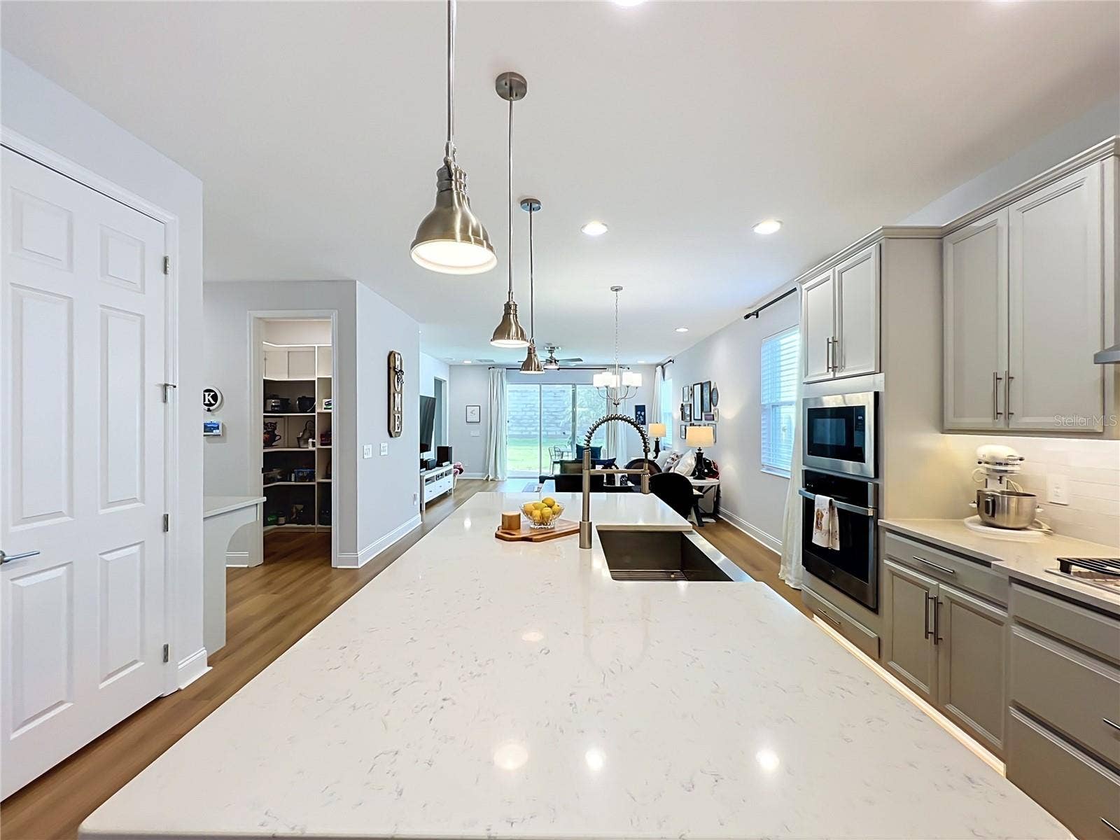 1213 FOLTZ LOOP, Oakland, FL 34787