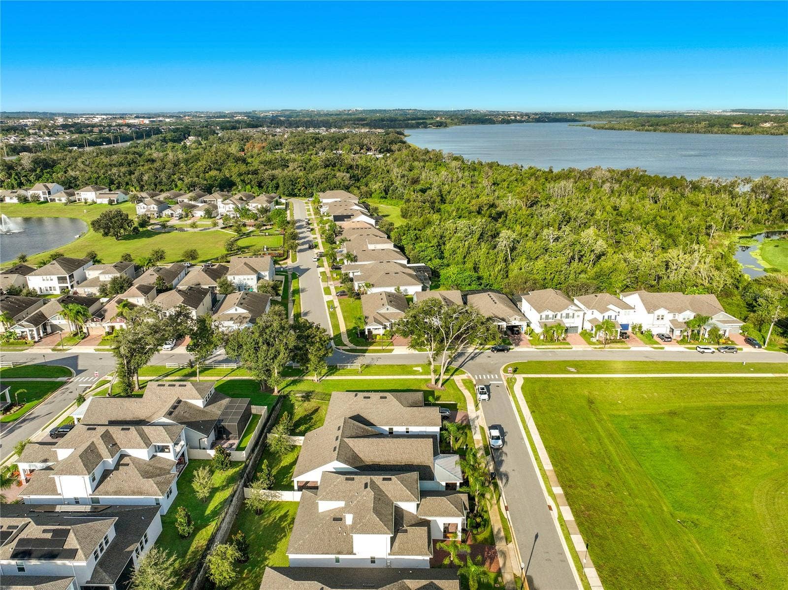 1213 FOLTZ LOOP, Oakland, FL 34787