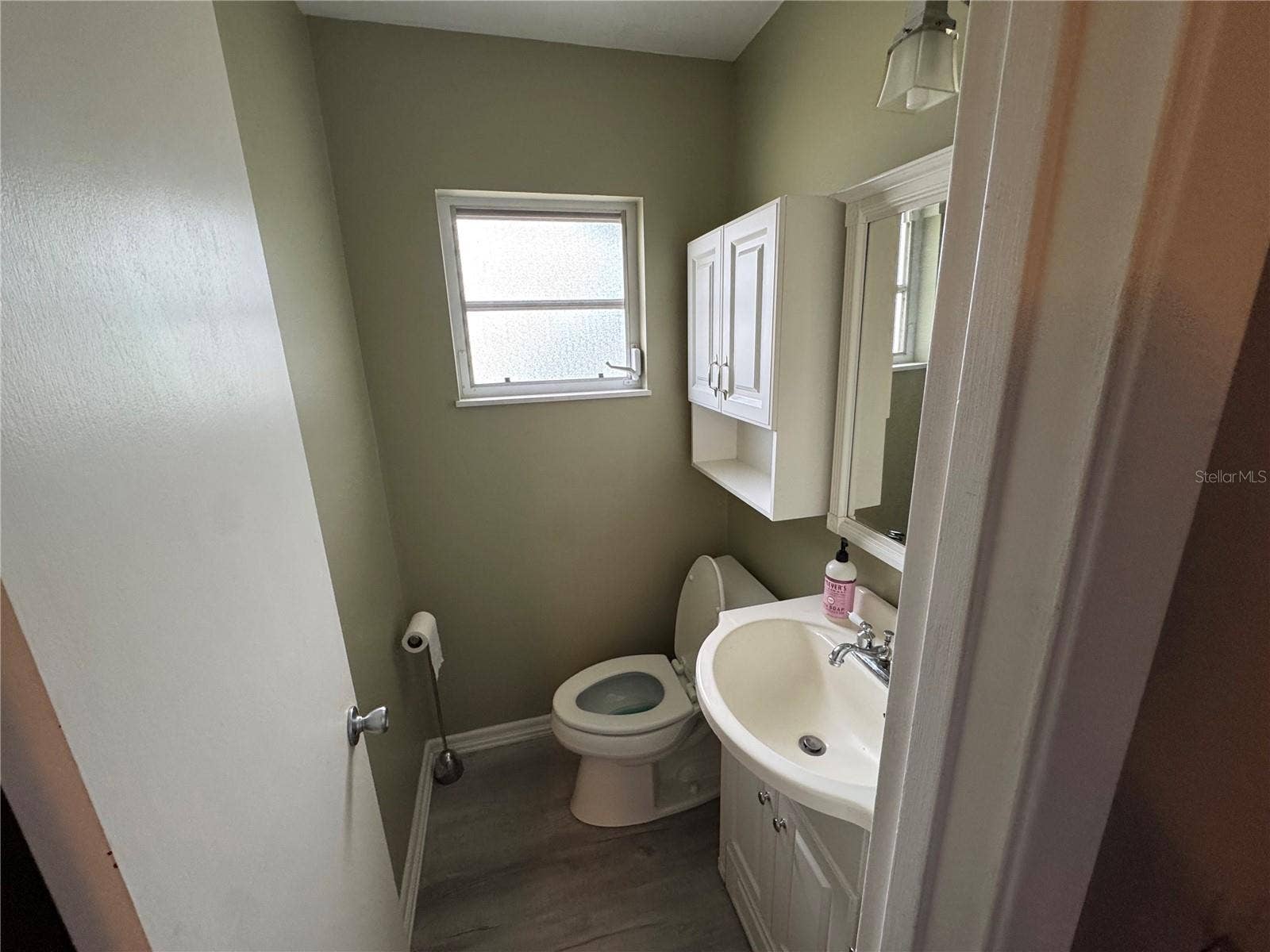 1903 COLLIER DRIVE, Fern Park, FL 32730 Half Bath