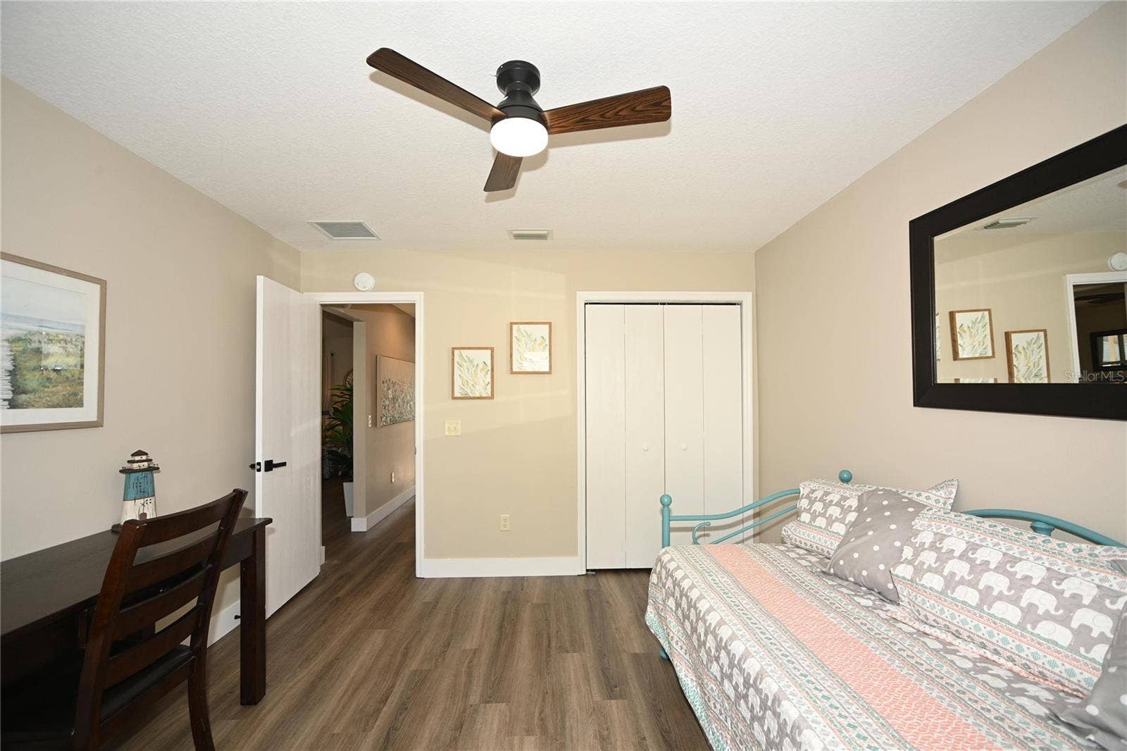 1836 CAPTIVA COURT, The Villages, FL 32162 1836 CAPTIVA COURT, The Villages, FL 32162