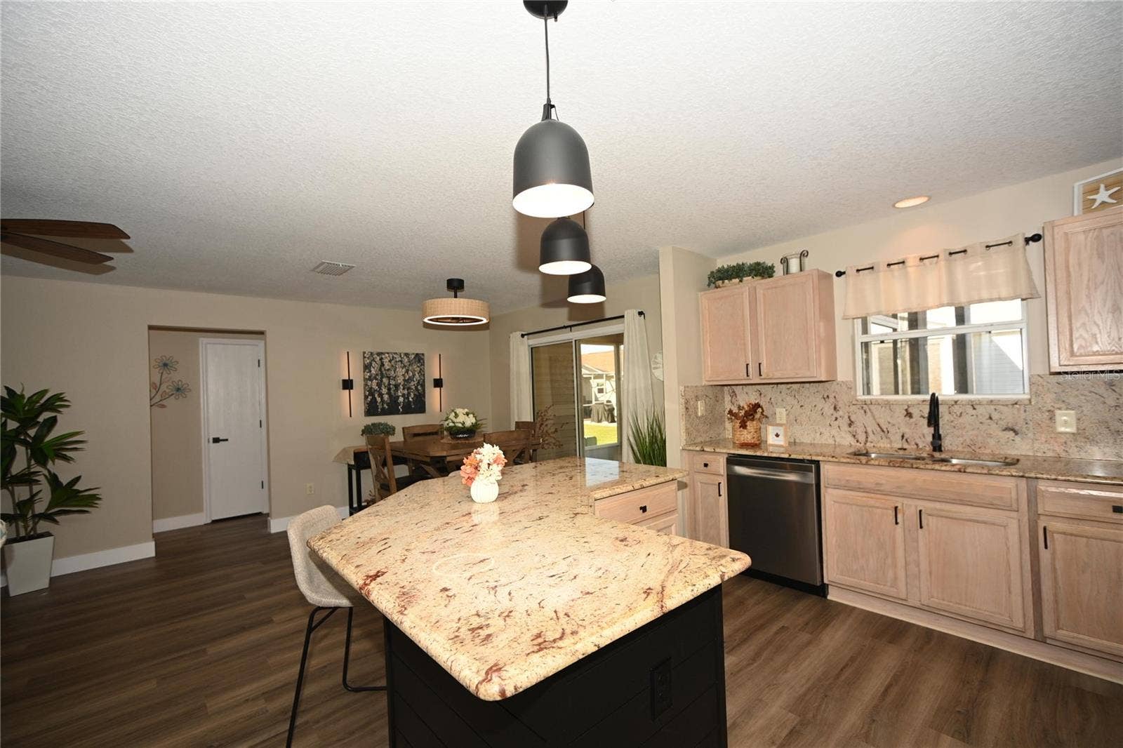 1836 CAPTIVA COURT, The Villages, FL 32162 1836 CAPTIVA COURT, The Villages, FL 32162