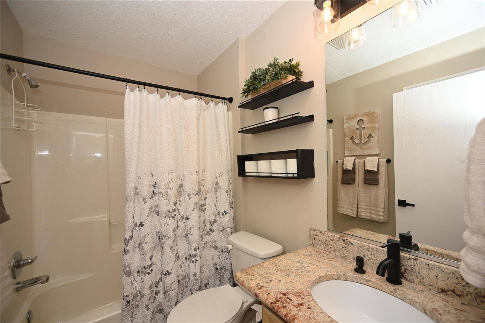 1836 CAPTIVA COURT, The Villages, FL 32162 1836 CAPTIVA COURT, The Villages, FL 32162
