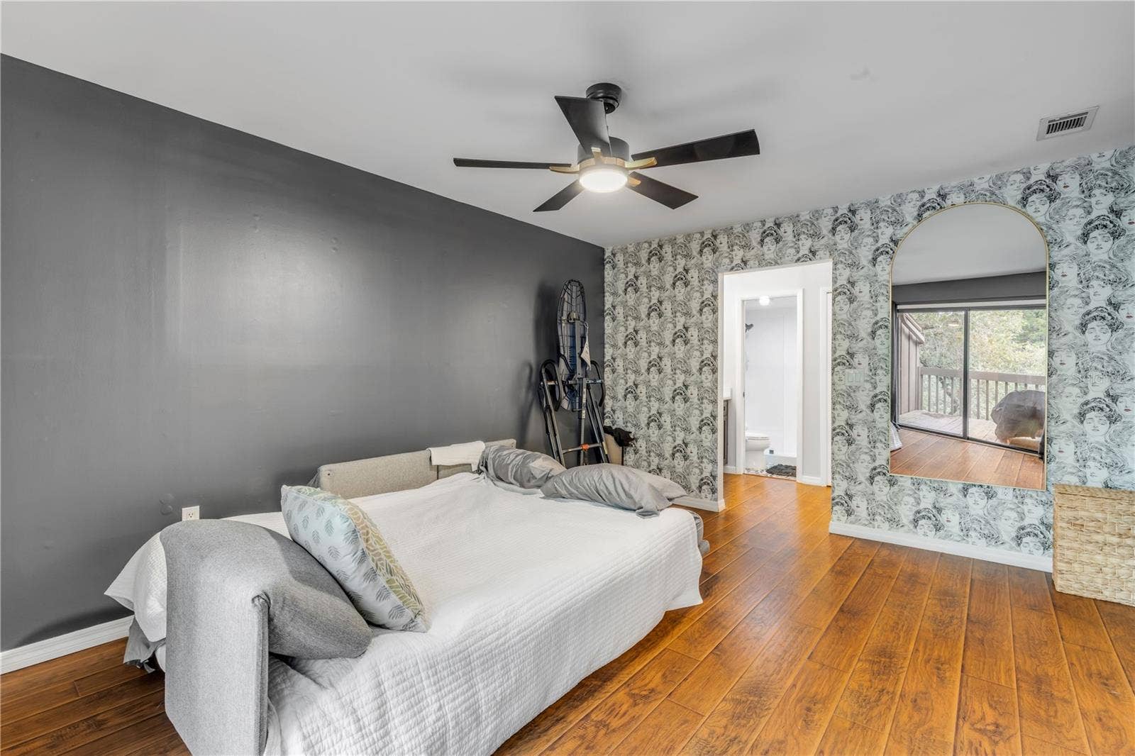5472 PINE CREEK DRIVE, #2006B, Orlando, FL 32811
