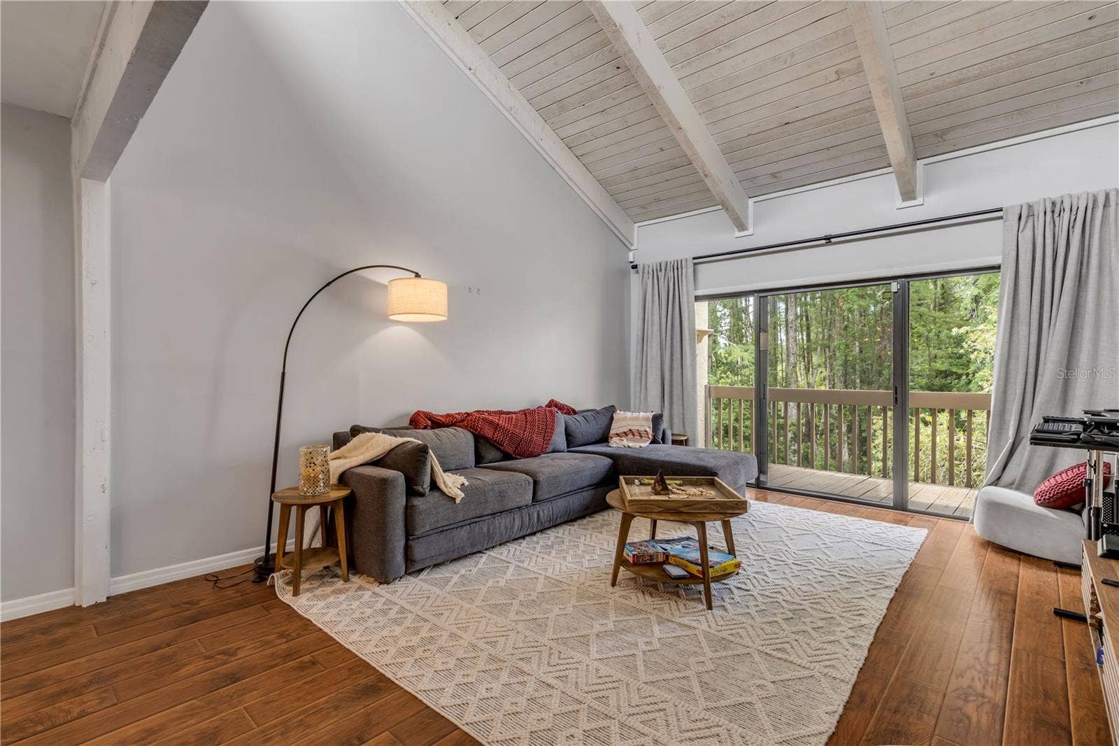 5472 PINE CREEK DRIVE, #2006B, Orlando, FL 32811