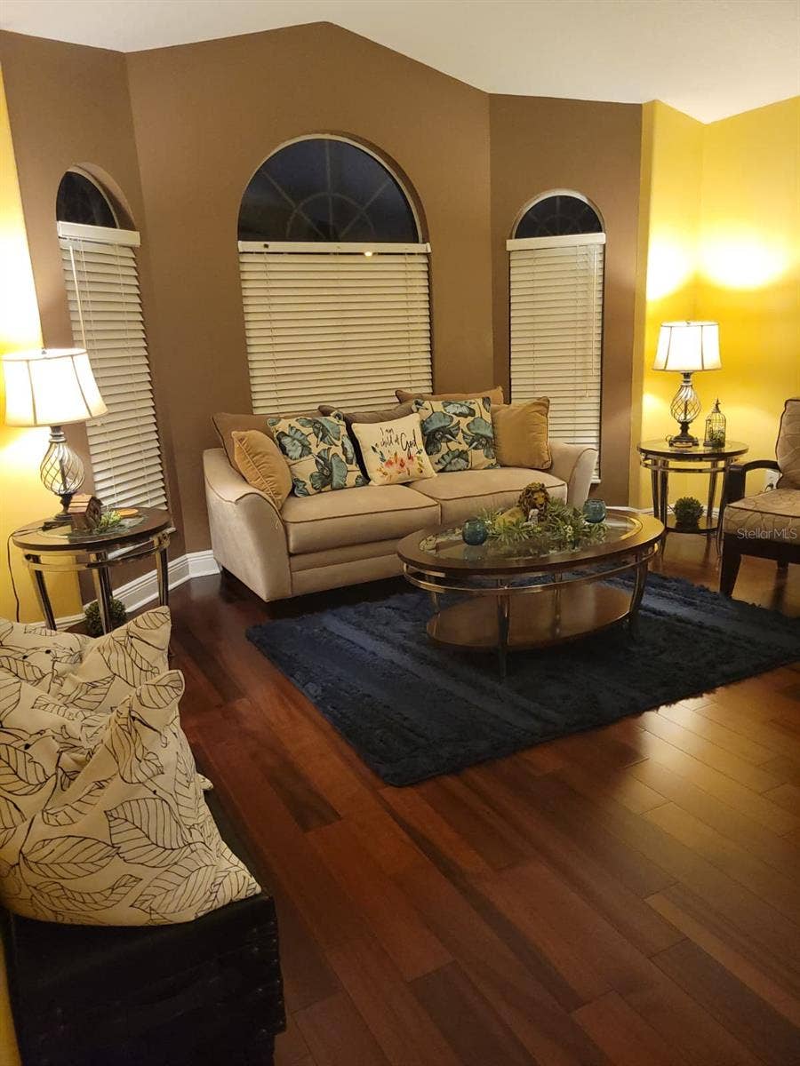 9103 BRAD COURT, Orlando, FL 32825 9103 BRAD COURT, Orlando, FL 32825