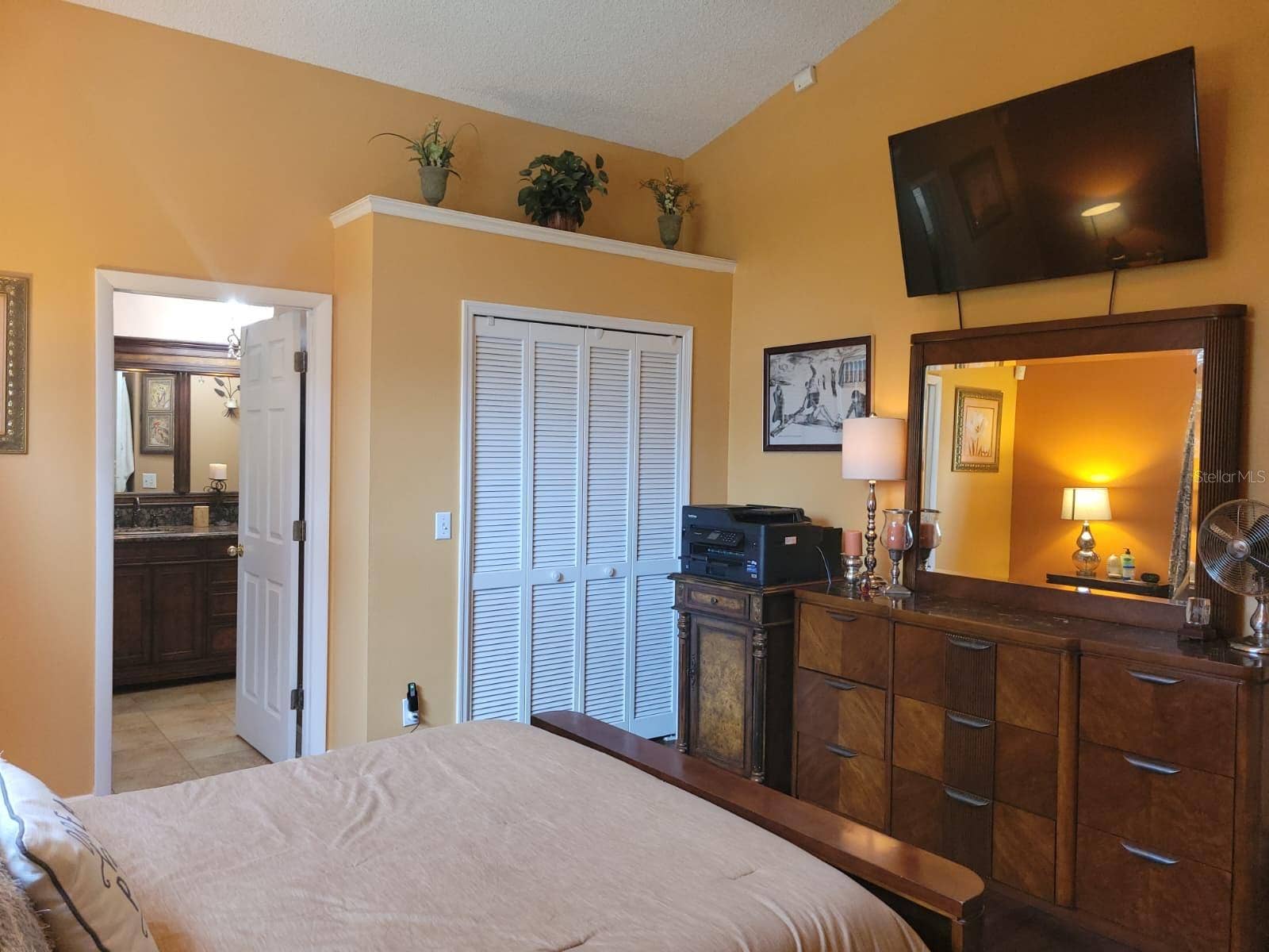 9103 BRAD COURT, Orlando, FL 32825 9103 BRAD COURT, Orlando, FL 32825