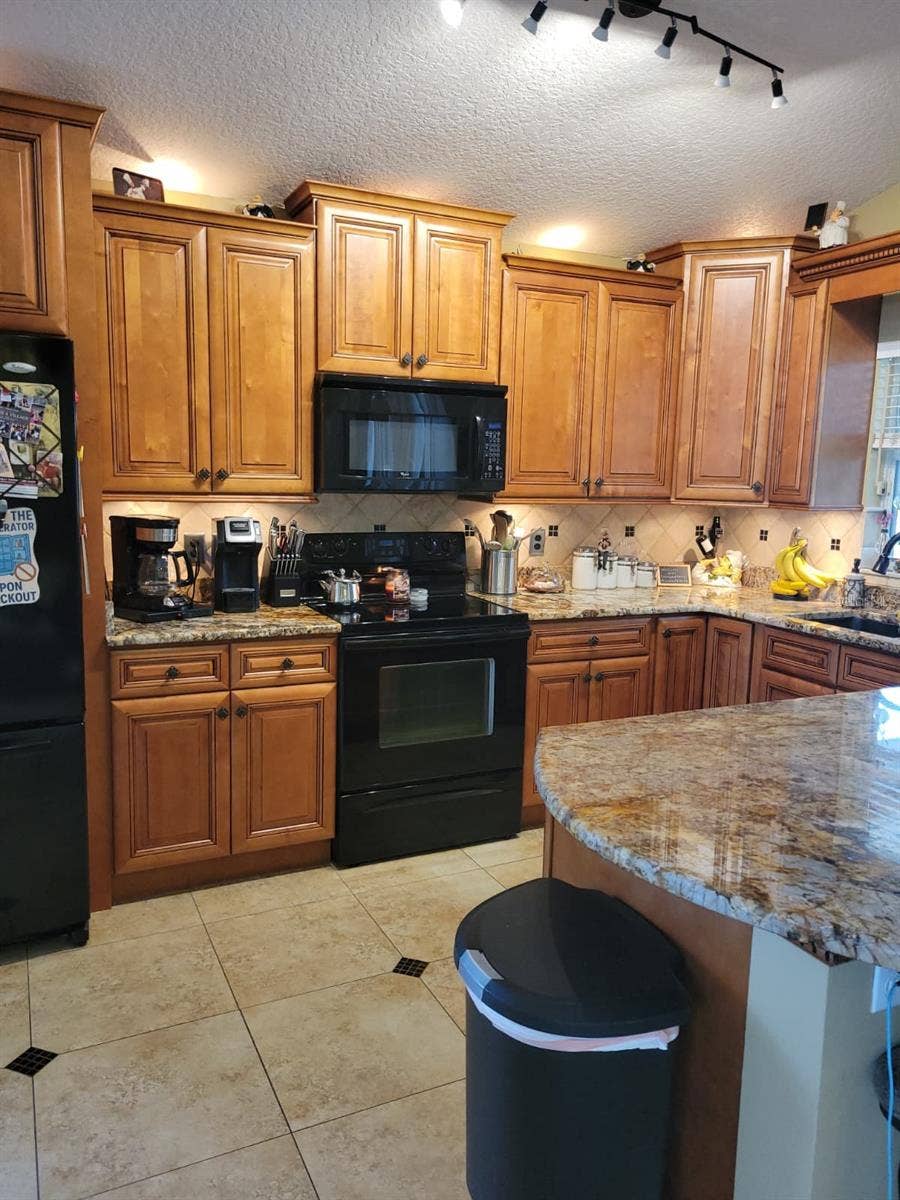 9103 BRAD COURT, Orlando, FL 32825 9103 BRAD COURT, Orlando, FL 32825