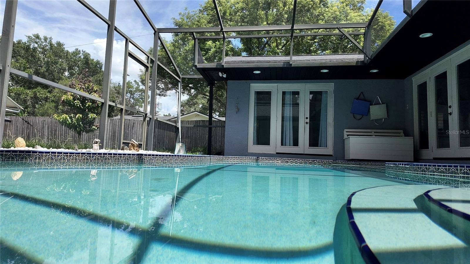 1055 HOLDEN AVENUE, Orlando, FL 32839 1055 HOLDEN AVENUE, Orlando, FL 32839