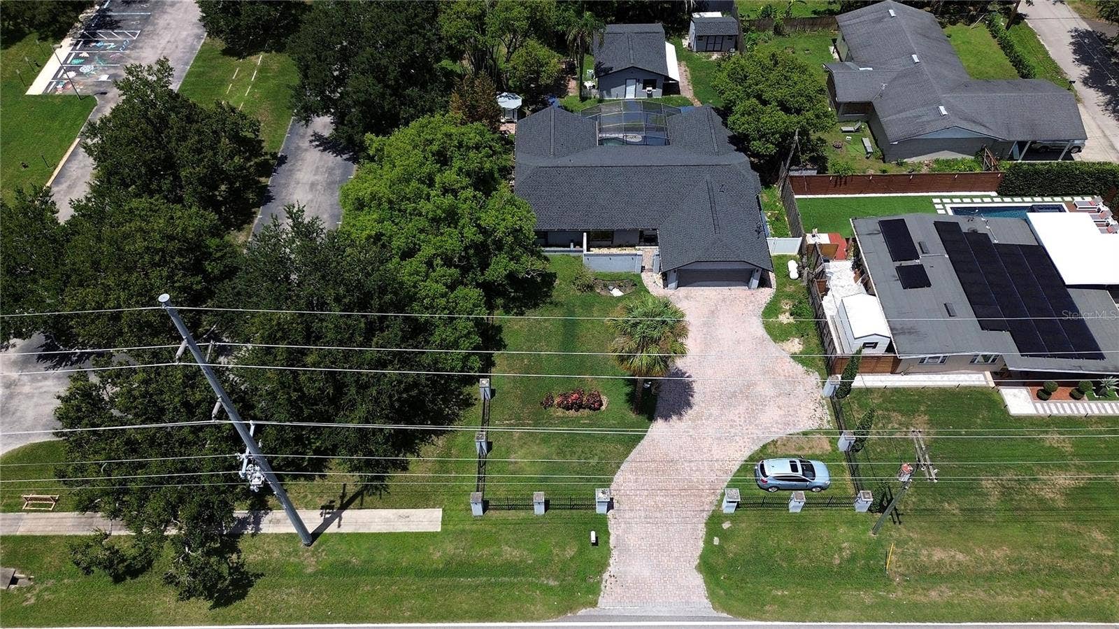 1055 HOLDEN AVENUE, Orlando, FL 32839 1055 HOLDEN AVENUE, Orlando, FL 32839