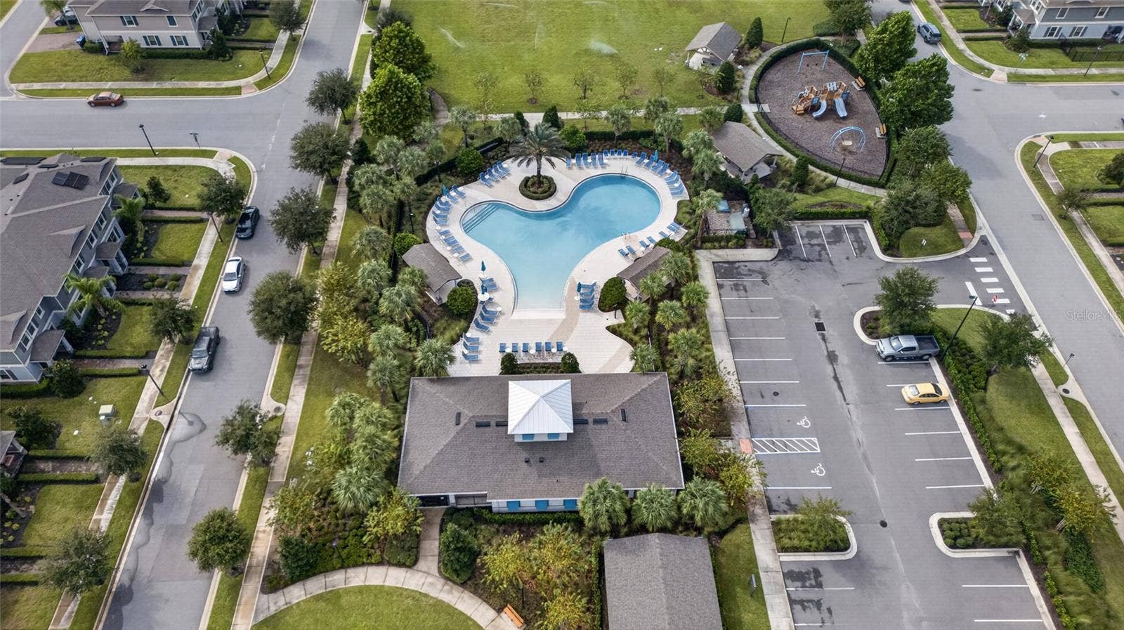 9849 LOST CREEK DRIVE, Winter Garden, FL 34787 9849 LOST CREEK DRIVE, Winter Garden, FL 34787