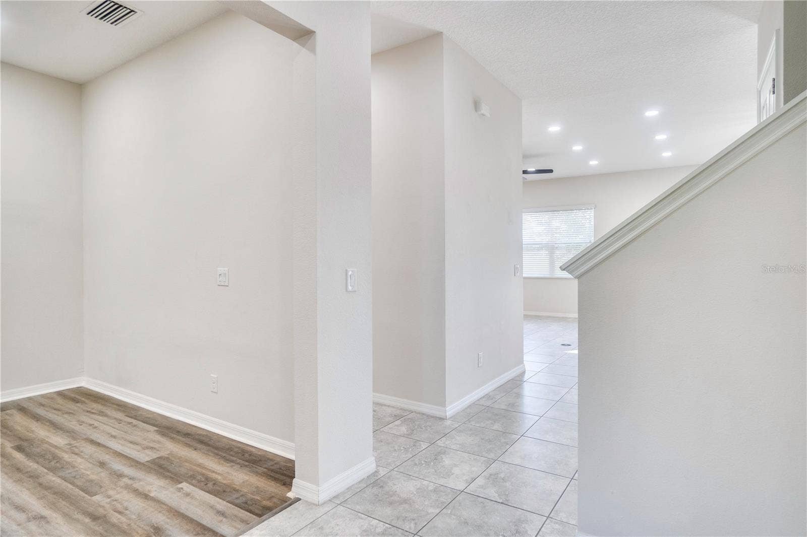 920 GRAND HILLTOP DRIVE, Apopka, FL 32703