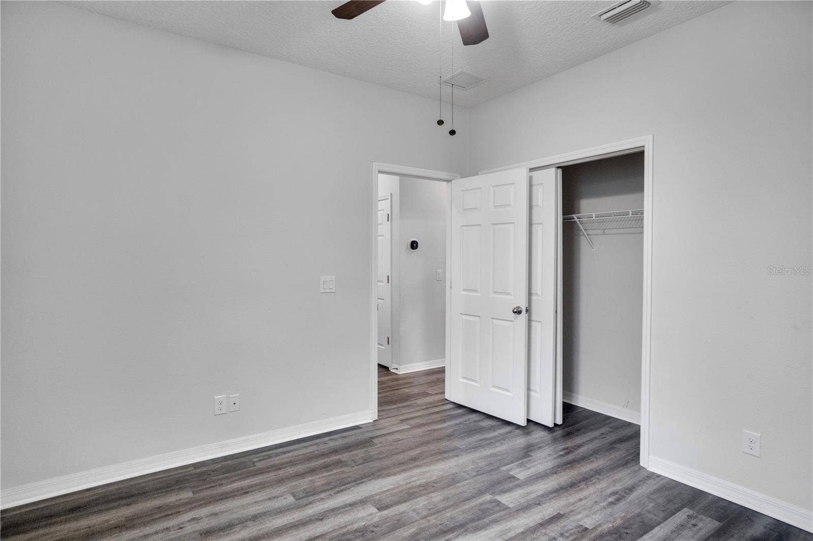 920 GRAND HILLTOP DRIVE, Apopka, FL 32703