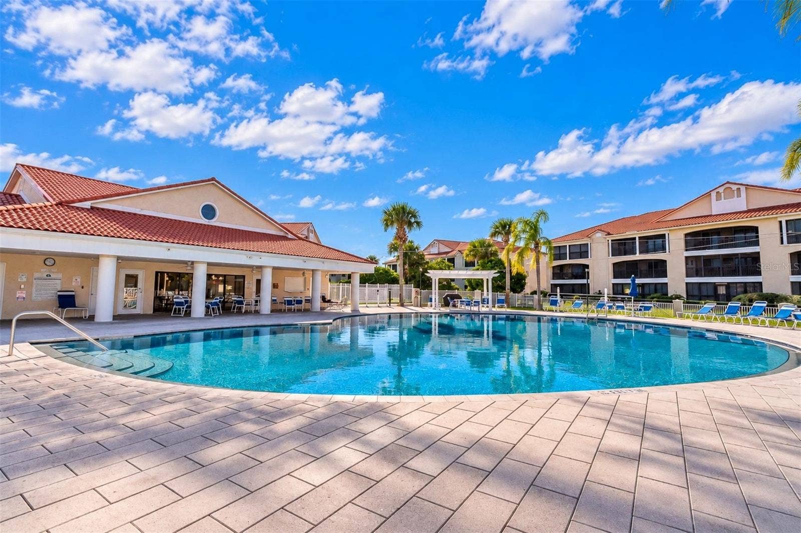 406 BOUCHELLE DRIVE, #103, New Smyrna Beach, FL 32169 pool area