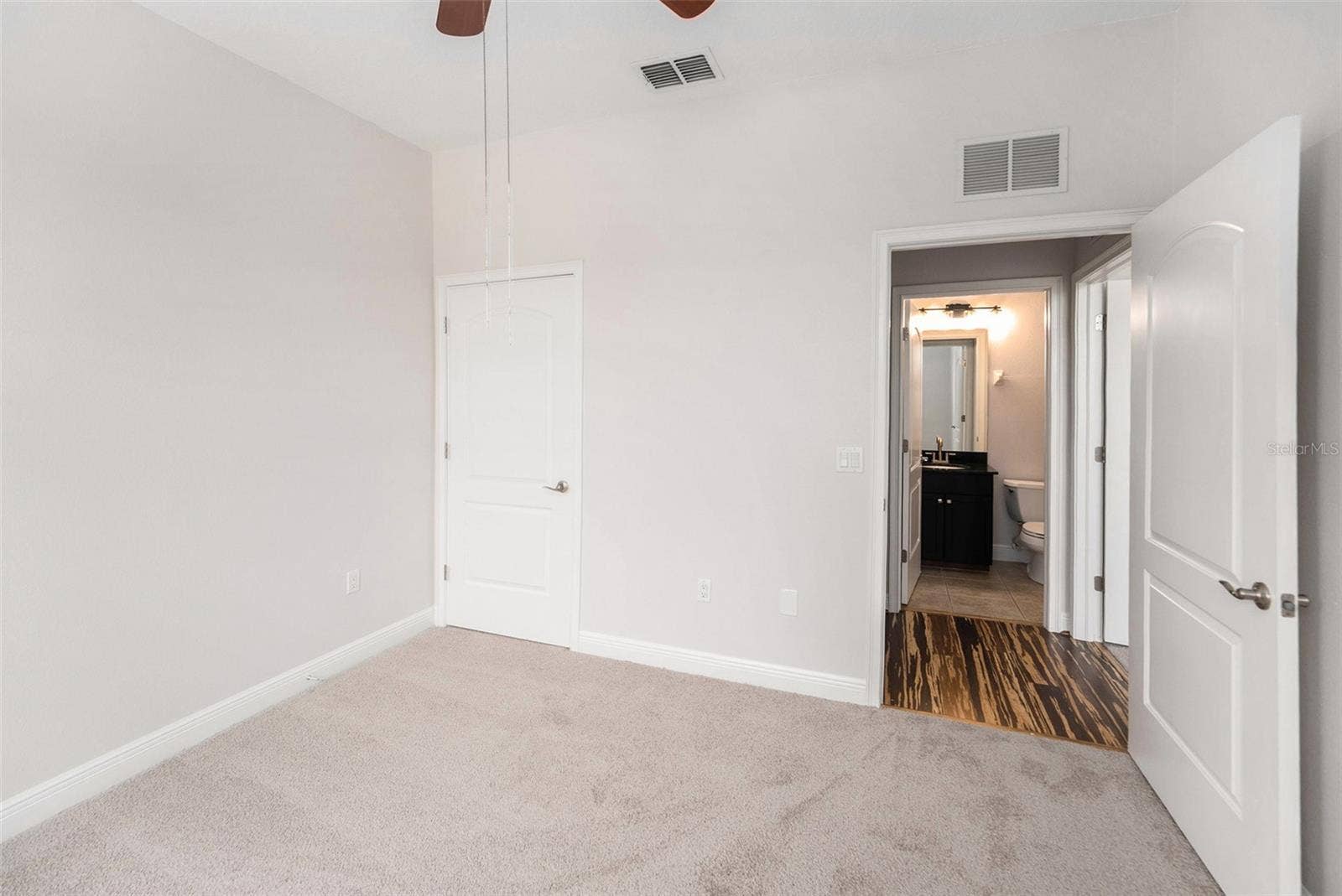 139 ATHENIAN WAY, Tarpon Springs, FL 34689 139 ATHENIAN WAY, Tarpon Springs, FL 34689