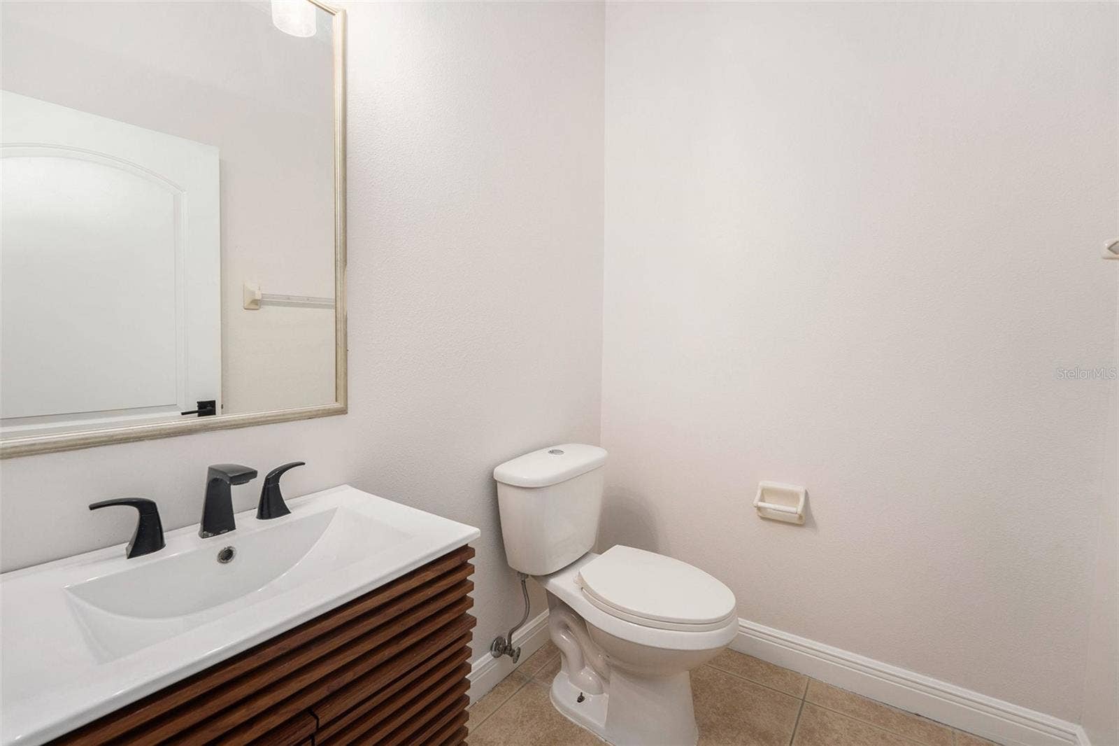 139 ATHENIAN WAY, Tarpon Springs, FL 34689 139 ATHENIAN WAY, Tarpon Springs, FL 34689