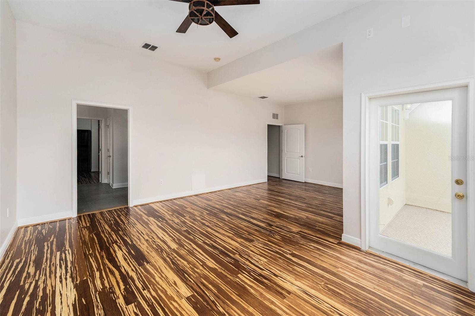 139 ATHENIAN WAY, Tarpon Springs, FL 34689 139 ATHENIAN WAY, Tarpon Springs, FL 34689