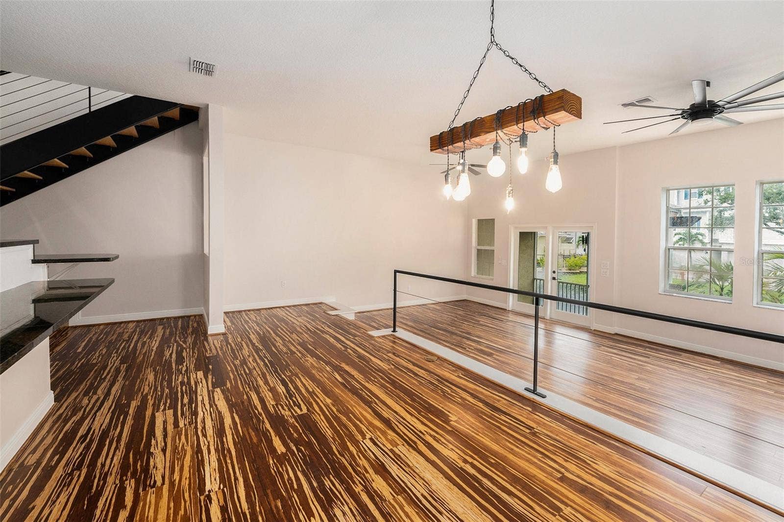 139 ATHENIAN WAY, Tarpon Springs, FL 34689 139 ATHENIAN WAY, Tarpon Springs, FL 34689