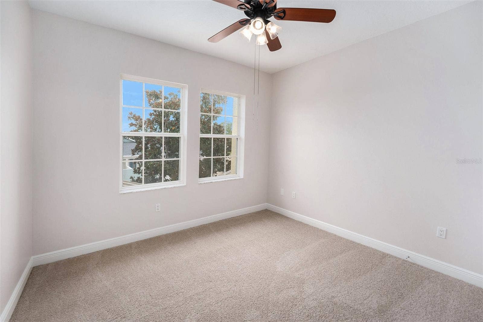 139 ATHENIAN WAY, Tarpon Springs, FL 34689 139 ATHENIAN WAY, Tarpon Springs, FL 34689