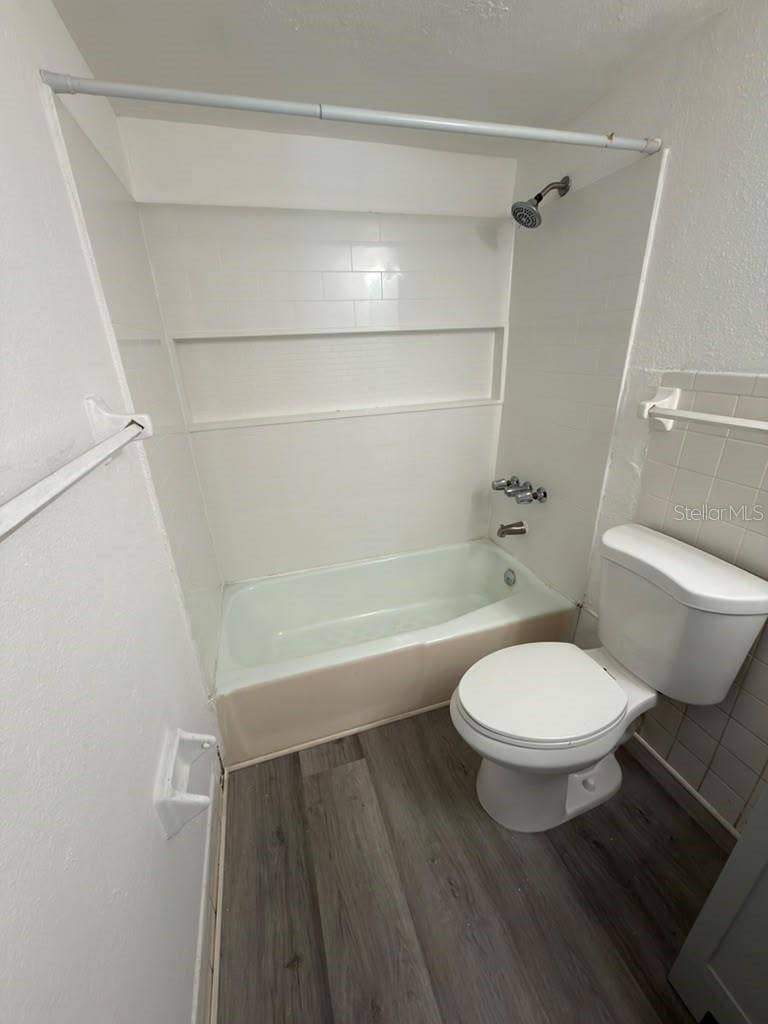 1711 DIXON BOULEVARD, #201, Cocoa, FL 32922