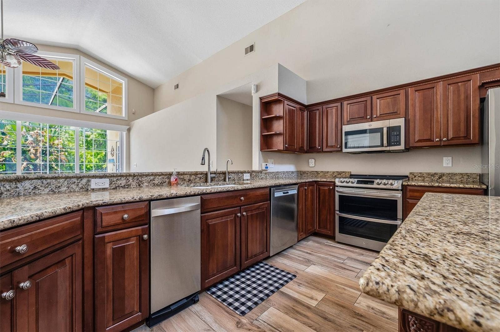 18806 CHEMILLE DRIVE, Lutz, FL 33558