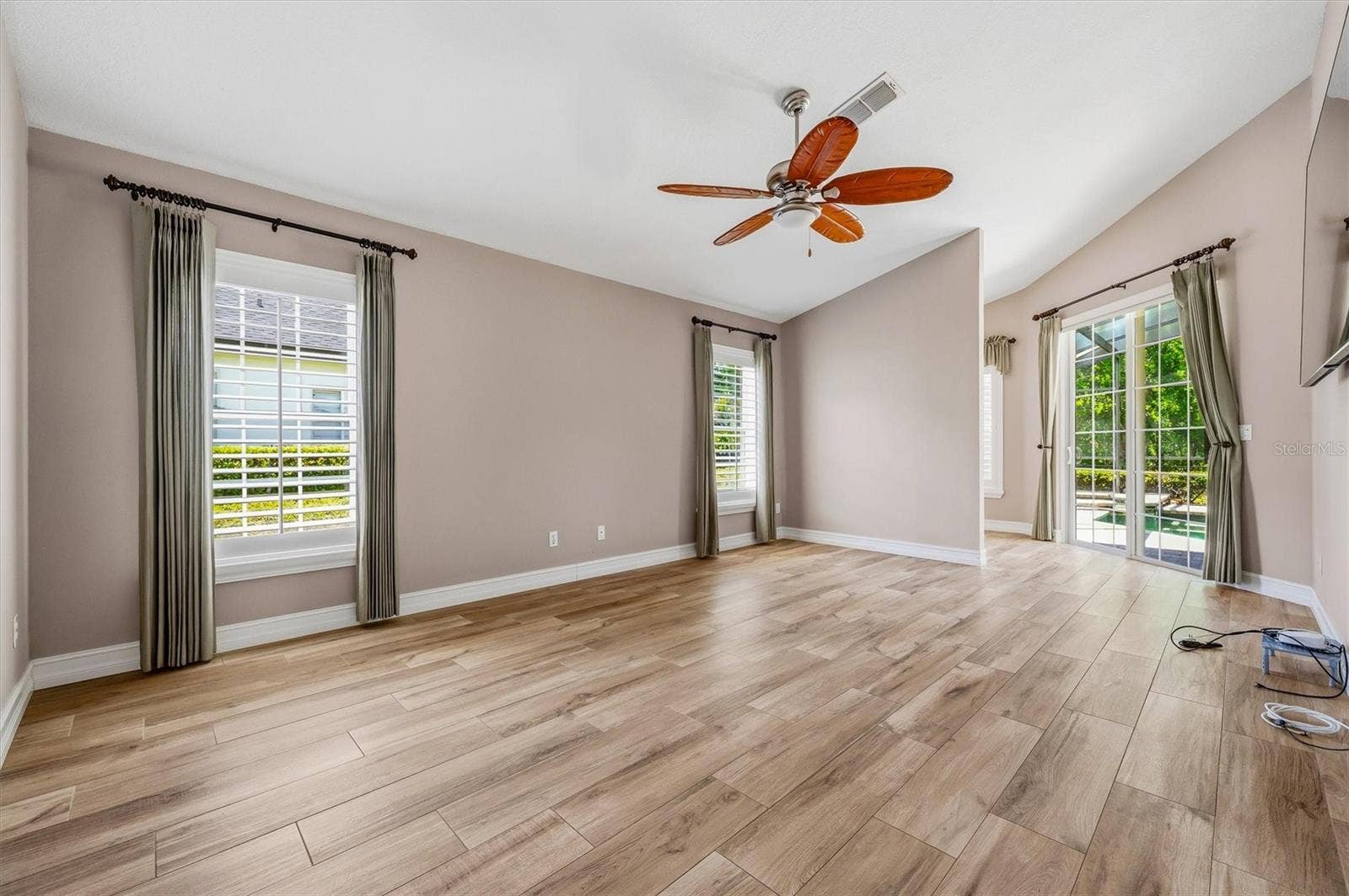 18806 CHEMILLE DRIVE, Lutz, FL 33558