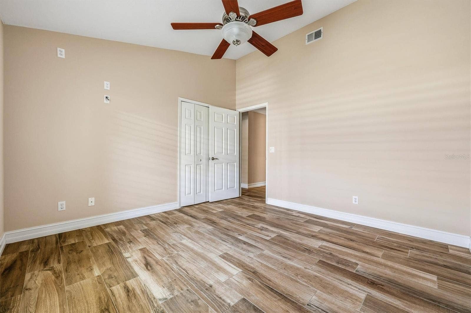 18806 CHEMILLE DRIVE, Lutz, FL 33558