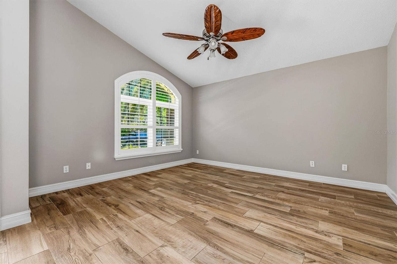 18806 CHEMILLE DRIVE, Lutz, FL 33558
