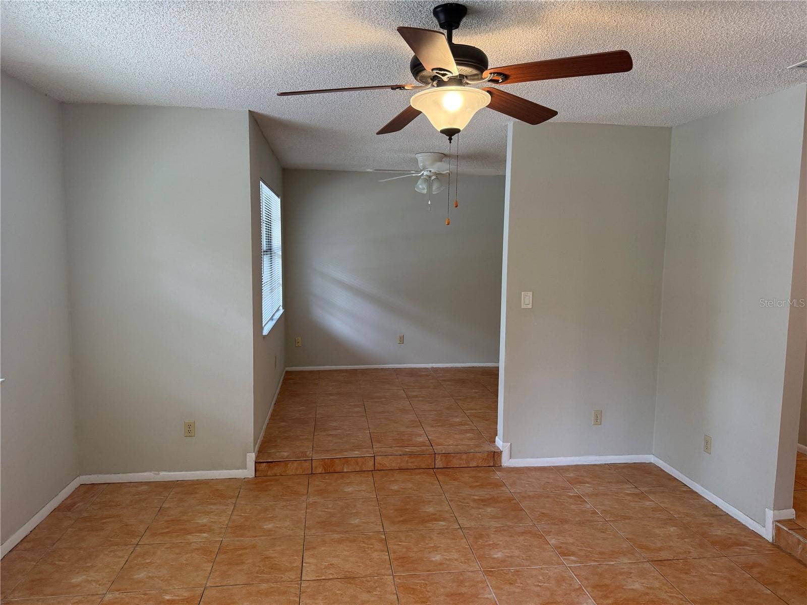 113 S DEERWOOD AVENUE, Orlando, FL 32825