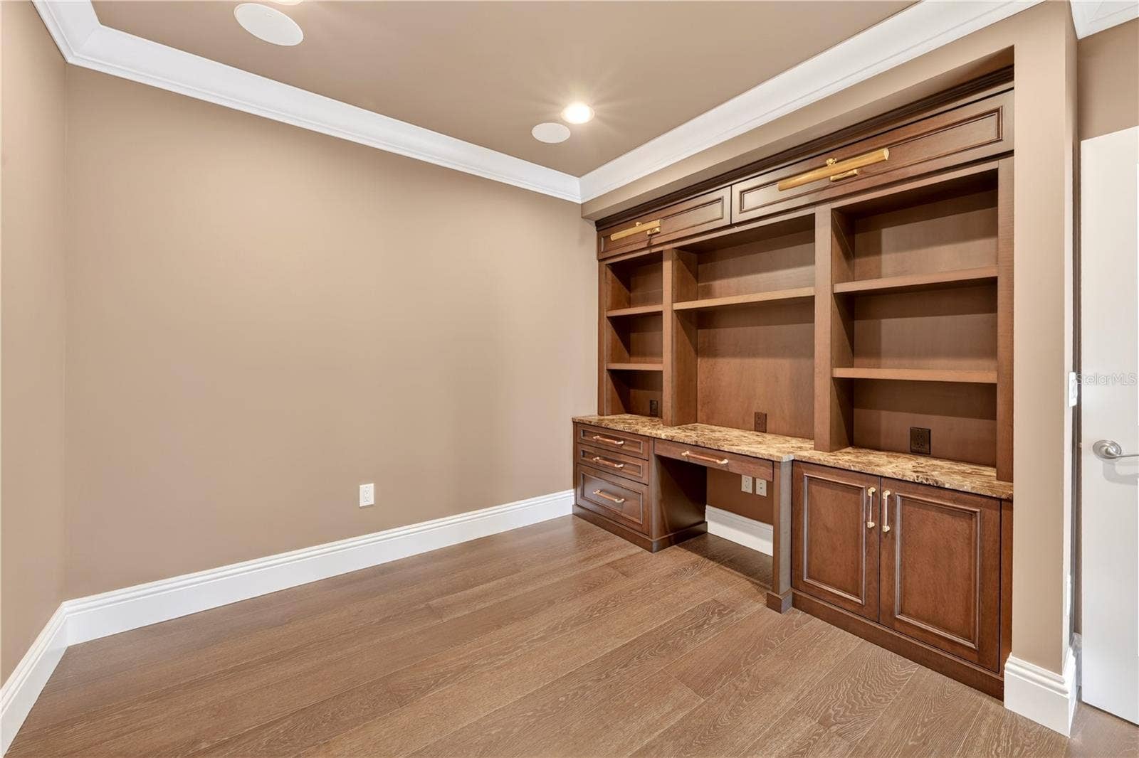 8969 CHARLESTON PARK, #23, Orlando, FL 32819