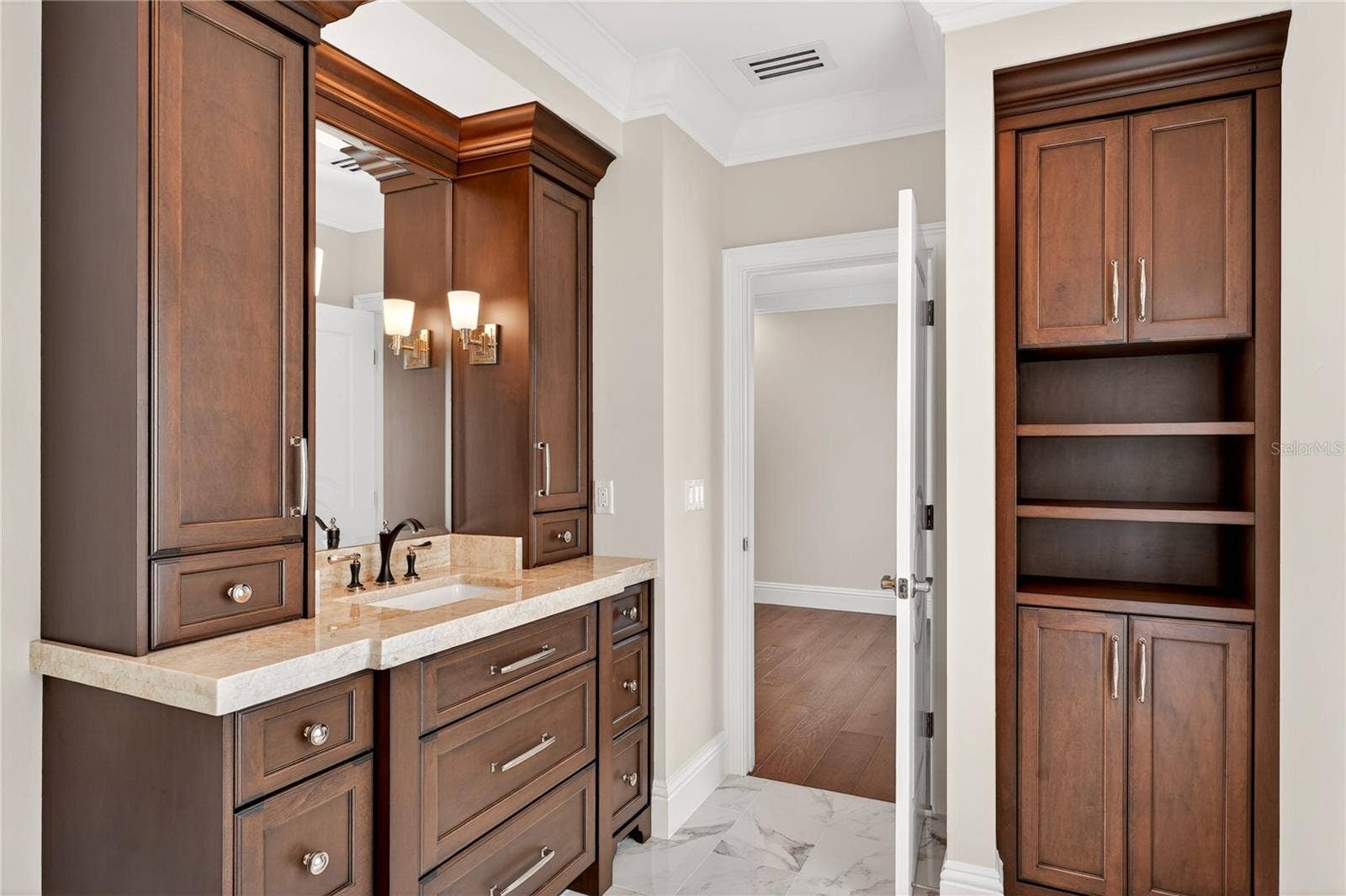 8969 CHARLESTON PARK, #23, Orlando, FL 32819