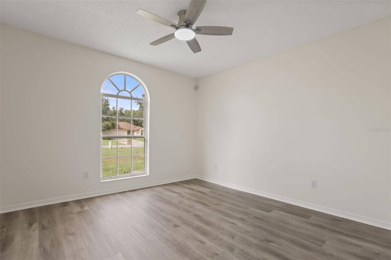 32930 INDIAN WOODS DRIVE, Leesburg, FL 34788