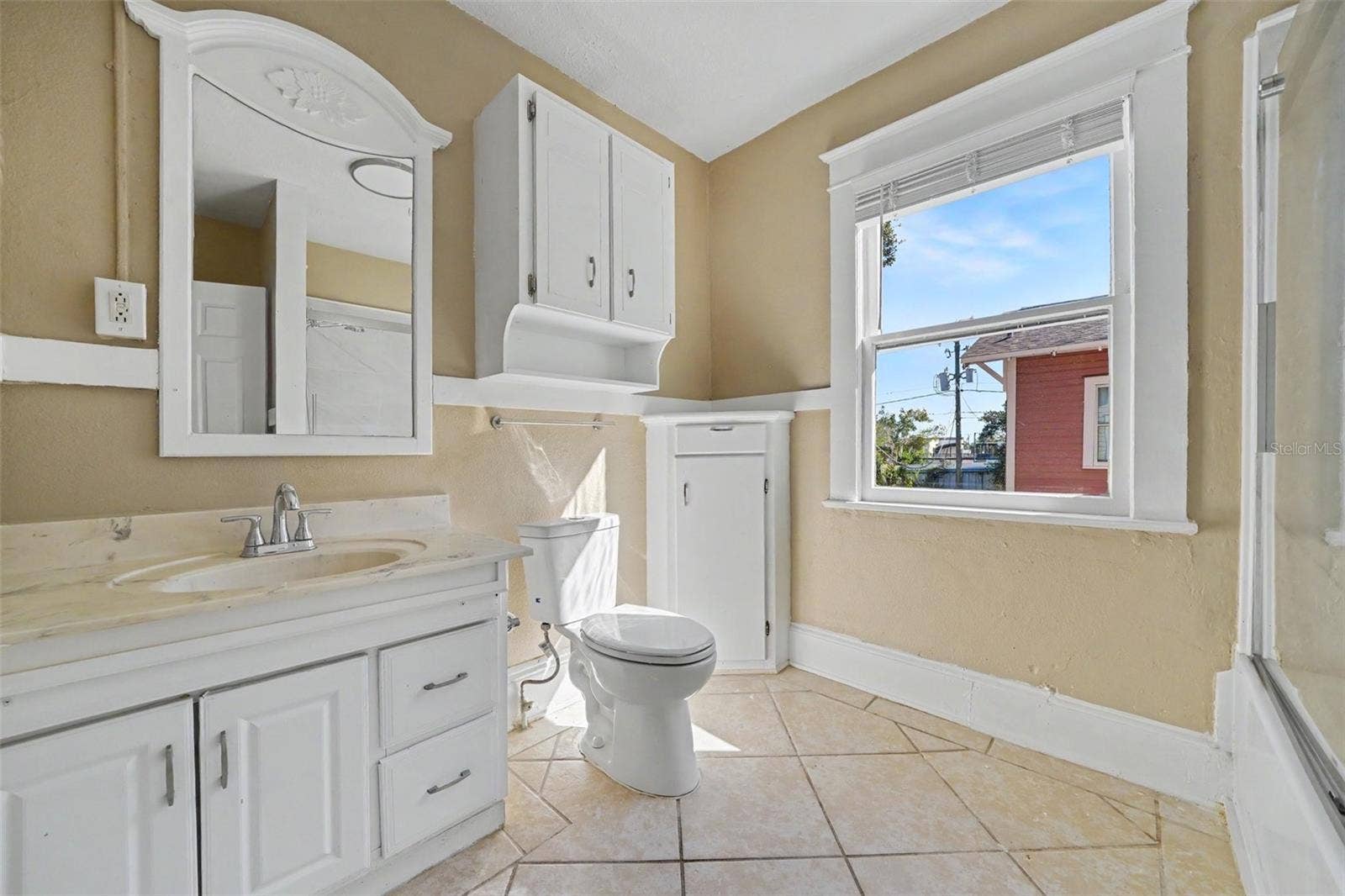 314 W 3RD STREET, Sanford, FL 32771 314 W 3RD STREET, Sanford, FL 32771