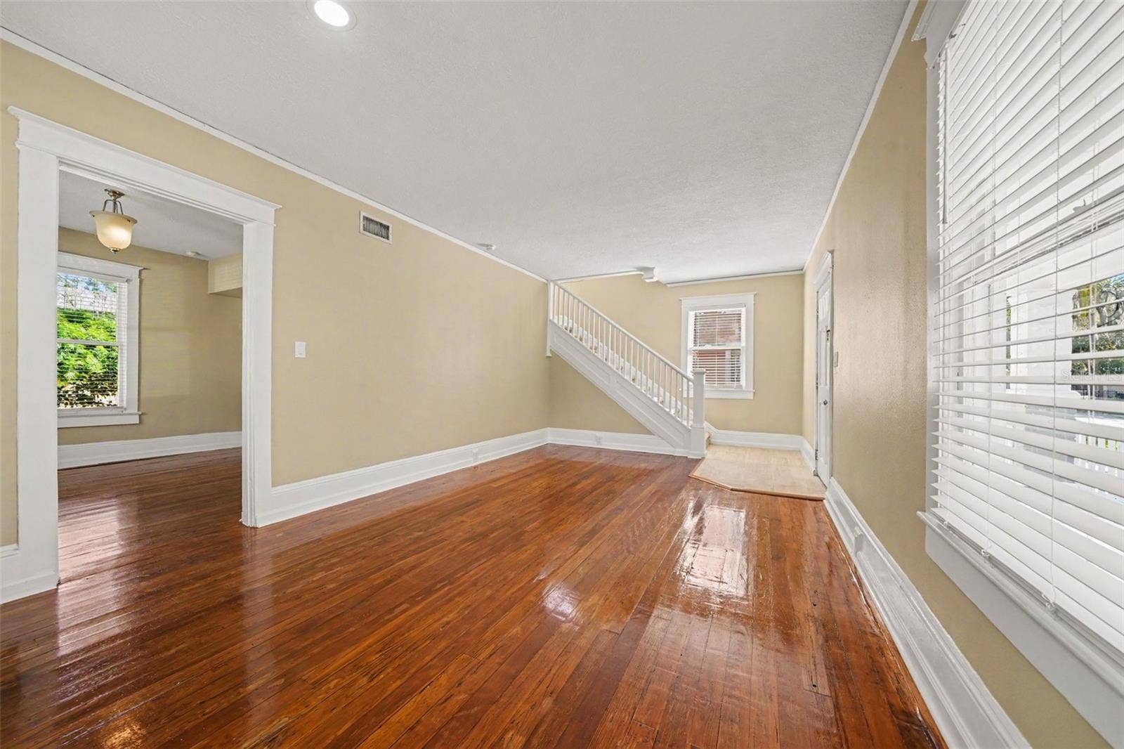 314 W 3RD STREET, Sanford, FL 32771 314 W 3RD STREET, Sanford, FL 32771