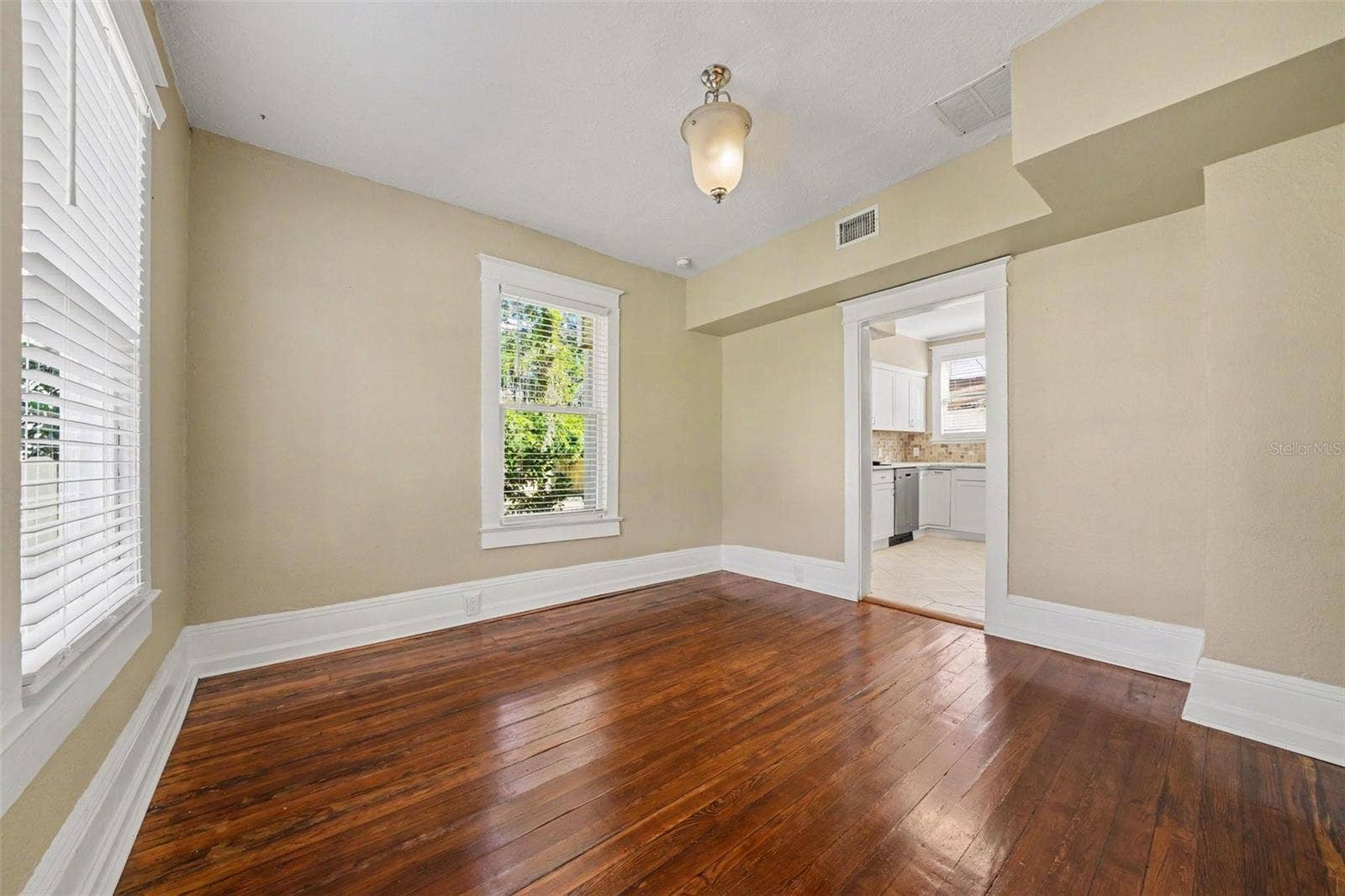 314 W 3RD STREET, Sanford, FL 32771 314 W 3RD STREET, Sanford, FL 32771