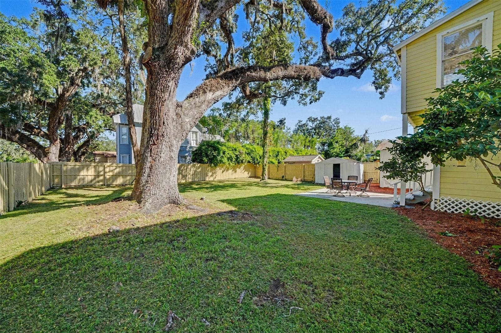 314 W 3RD STREET, Sanford, FL 32771 314 W 3RD STREET, Sanford, FL 32771