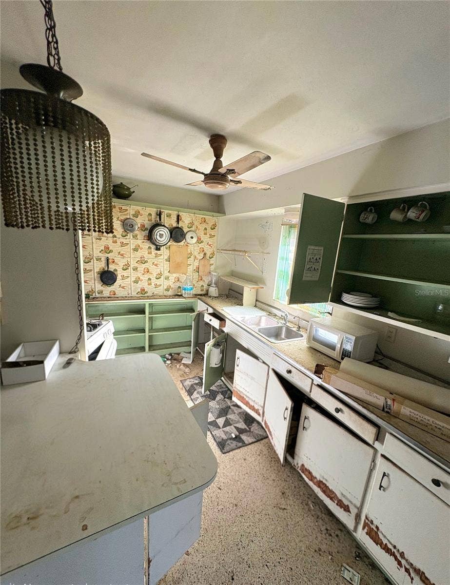 5214 RILMA AVENUE, Sarasota, FL 34234