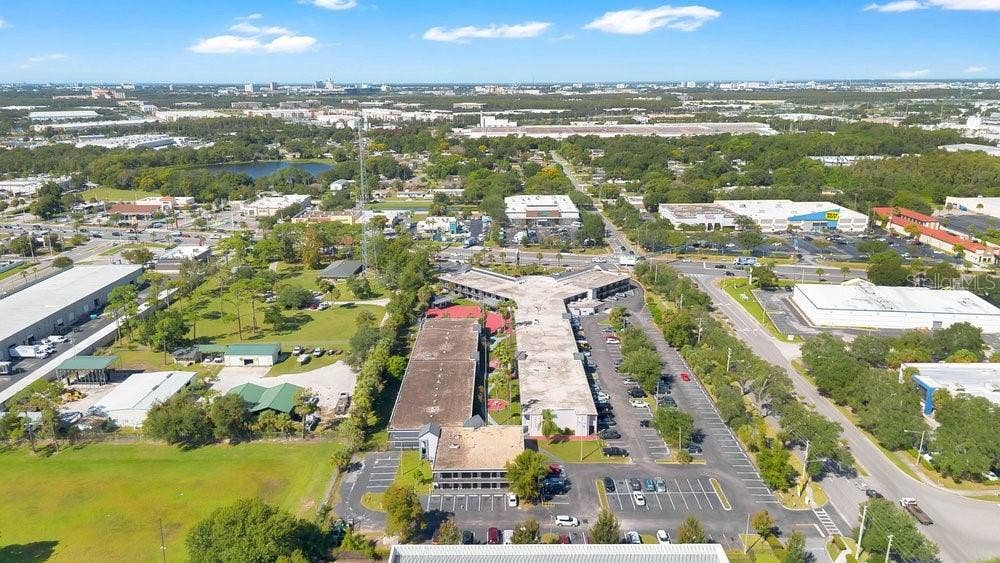 8421 S ORANGE BLOSSOM TRAIL, #420, Orlando, FL 32809 8421 S ORANGE BLOSSOM TRAIL, #420, Orlando, FL 32809