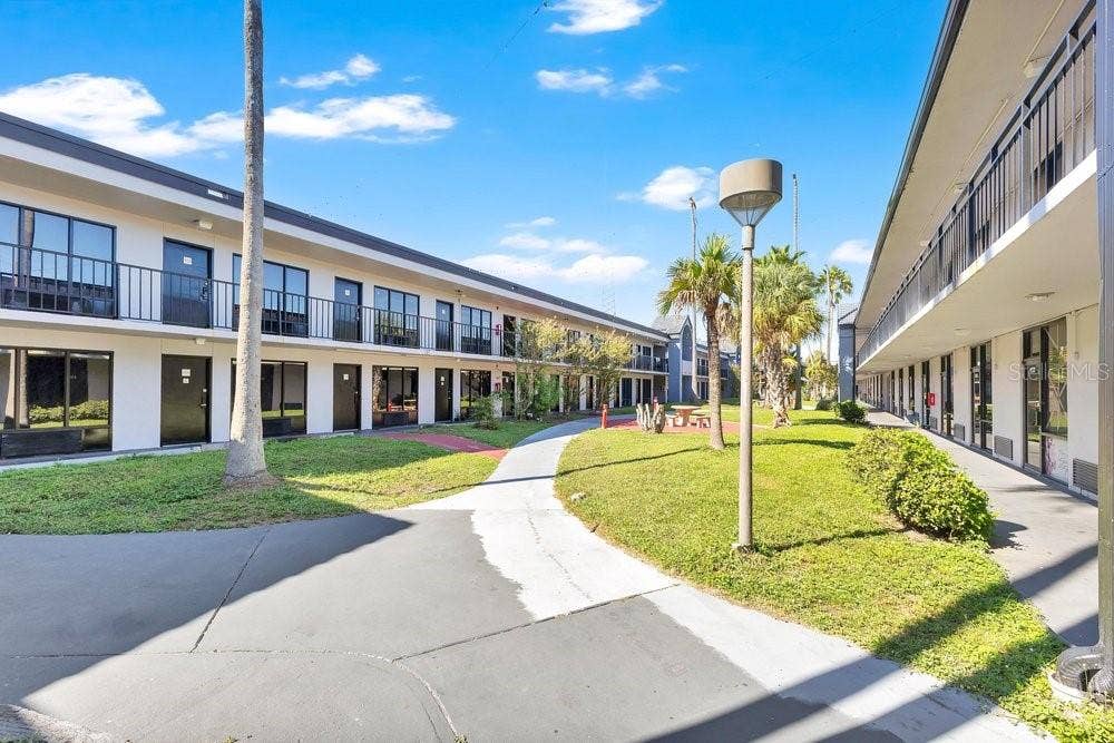8421 S ORANGE BLOSSOM TRAIL, #420, Orlando, FL 32809 8421 S ORANGE BLOSSOM TRAIL, #420, Orlando, FL 32809