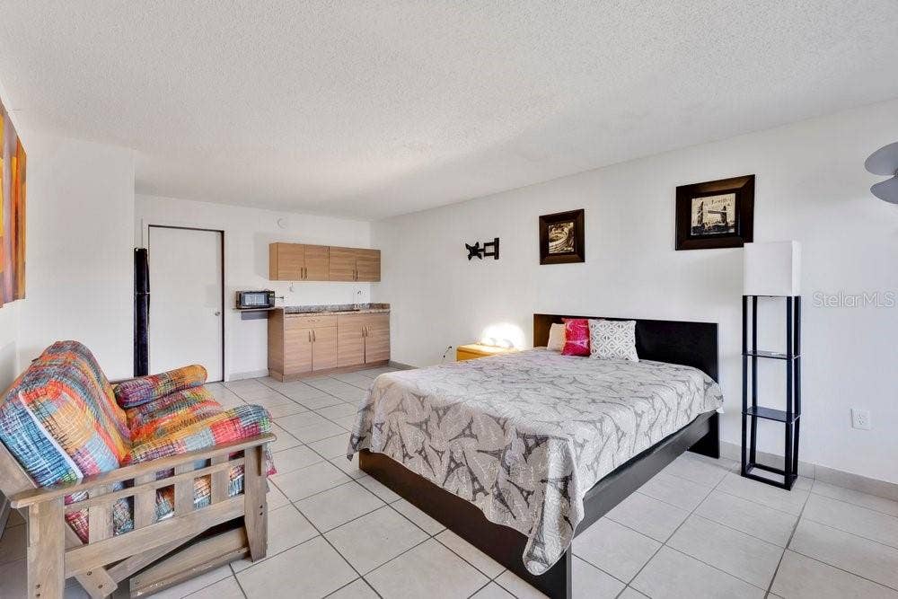 8421 S ORANGE BLOSSOM TRAIL, #420, Orlando, FL 32809 8421 S ORANGE BLOSSOM TRAIL, #420, Orlando, FL 32809