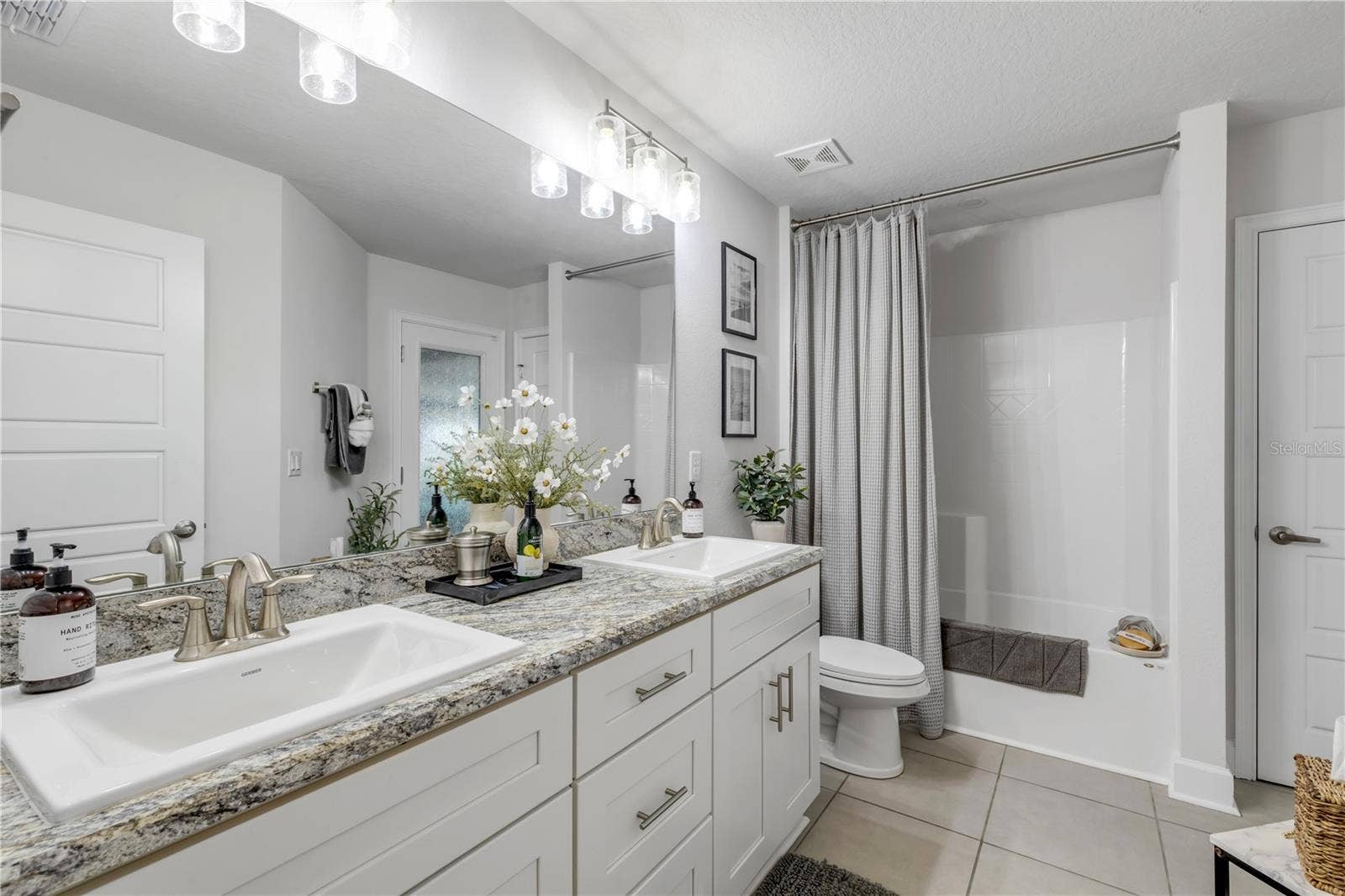 215 LAGOON MIST COURT, Oak Hill, FL 32759 215 LAGOON MIST COURT, Oak Hill, FL 32759