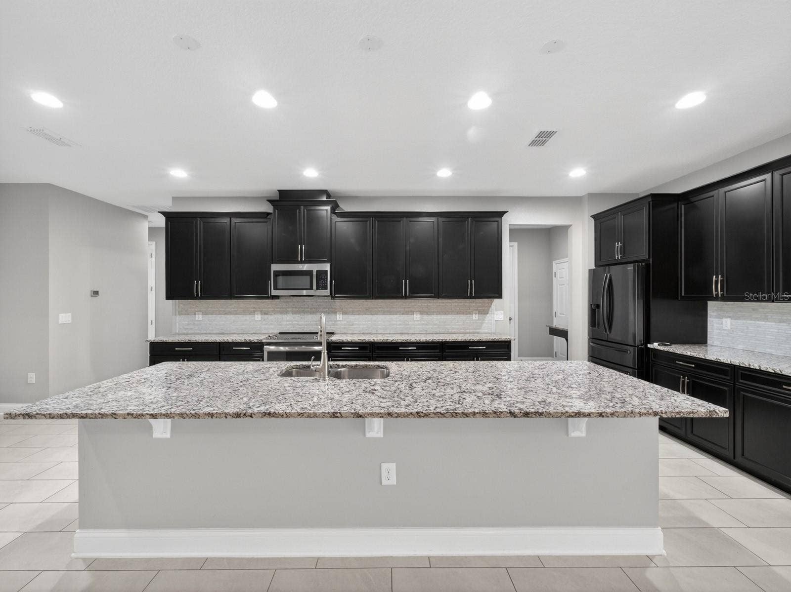 17614 SAILFIN DRIVE, Orlando, FL 32820 17614 SAILFIN DRIVE, Orlando, FL 32820