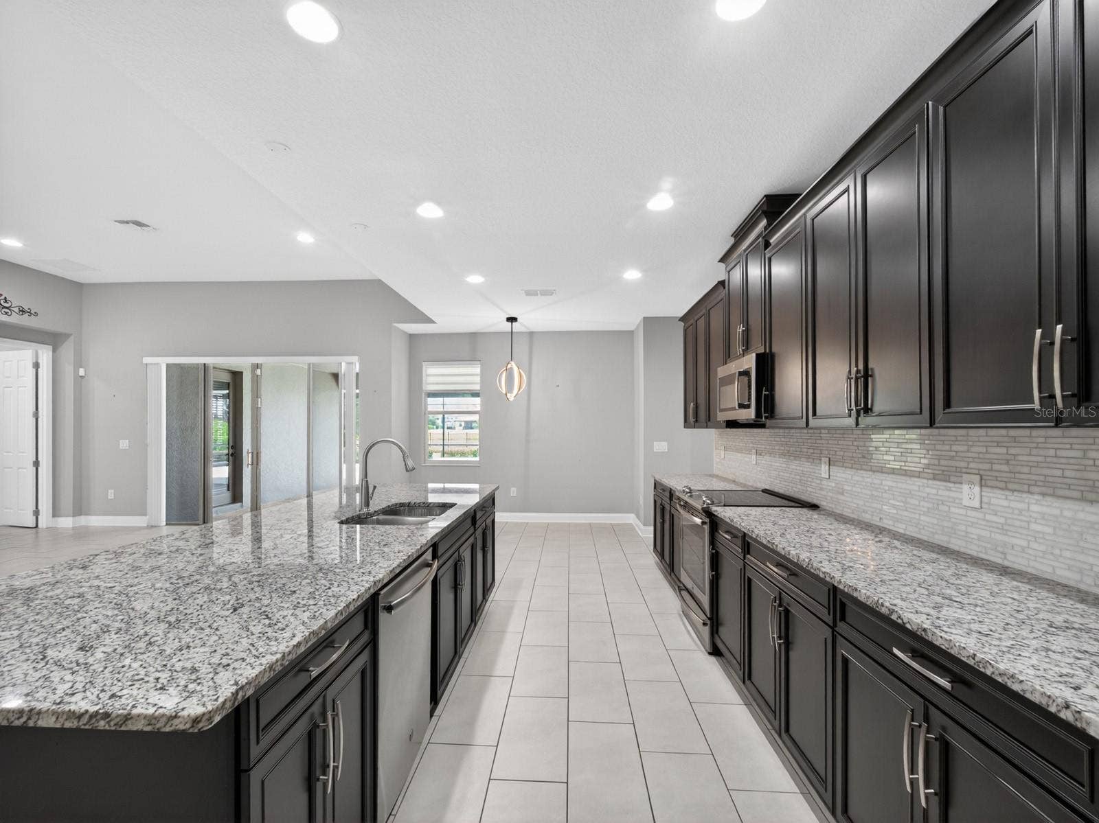 17614 SAILFIN DRIVE, Orlando, FL 32820 17614 SAILFIN DRIVE, Orlando, FL 32820