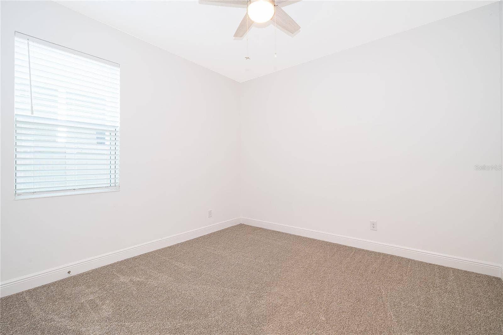 380 LEMONGRASS ROAD, Minneola, FL 34715 380 LEMONGRASS ROAD, Minneola, FL 34715