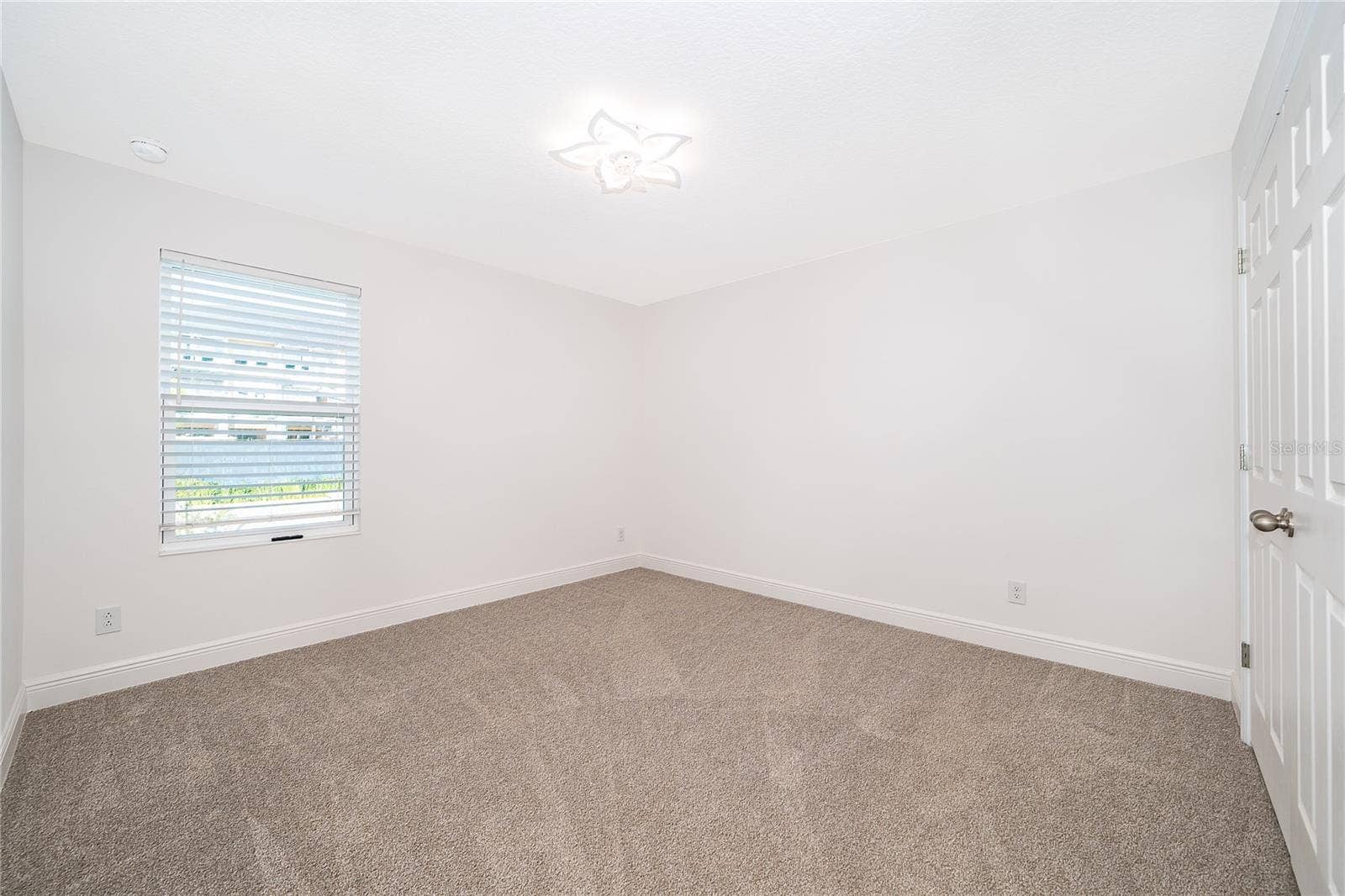 380 LEMONGRASS ROAD, Minneola, FL 34715 380 LEMONGRASS ROAD, Minneola, FL 34715