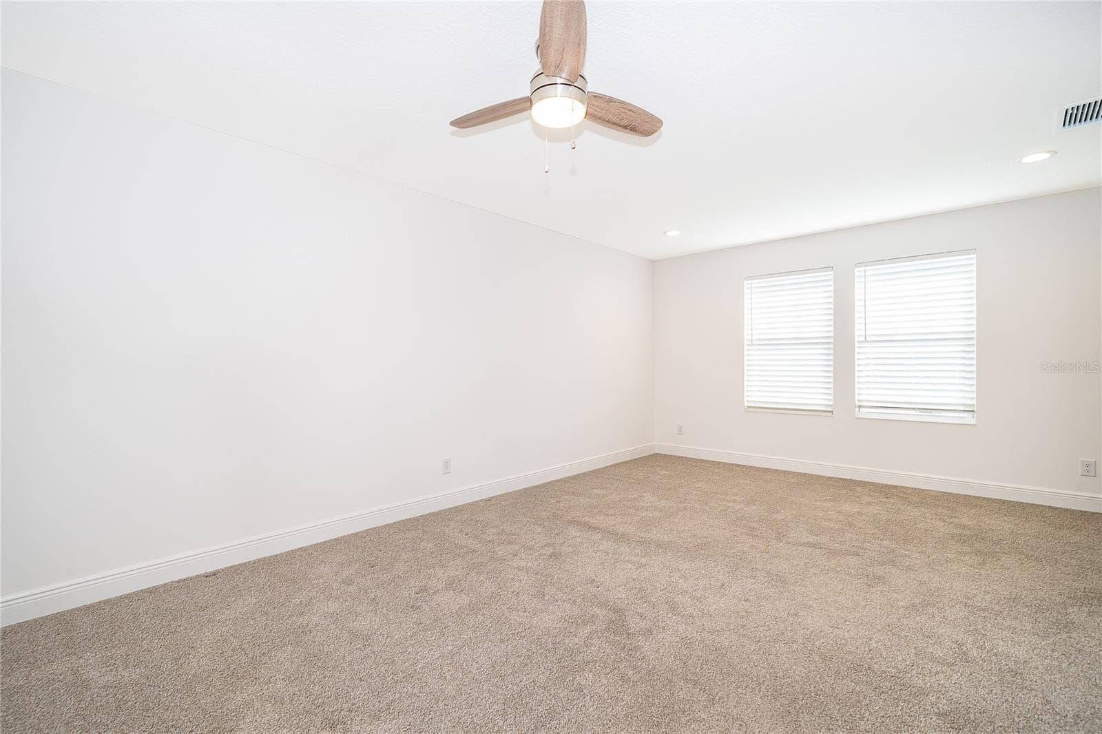 380 LEMONGRASS ROAD, Minneola, FL 34715 380 LEMONGRASS ROAD, Minneola, FL 34715
