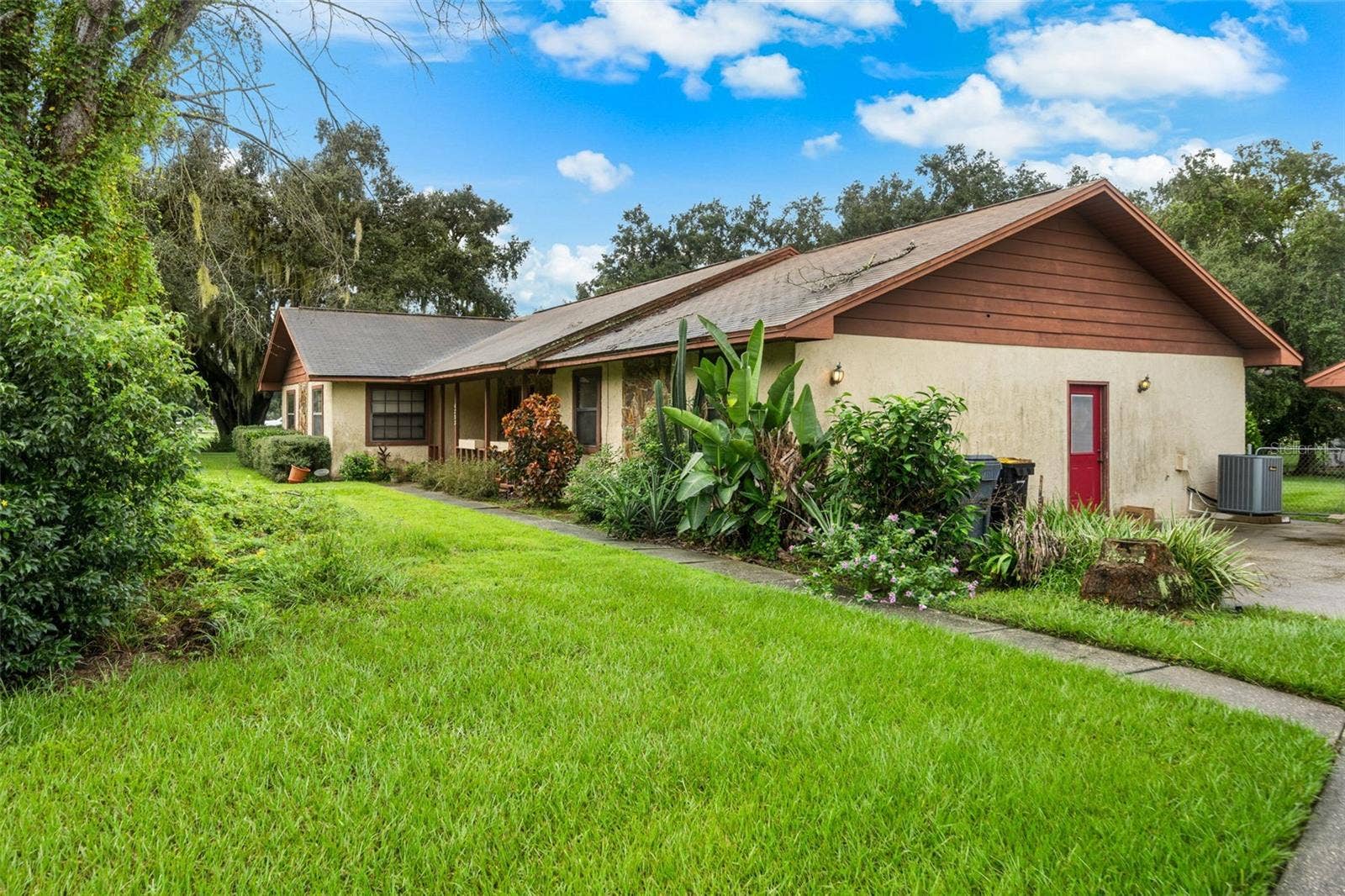 4253 STAFFORD DRIVE, Winter Haven, FL 33880 4253 STAFFORD DRIVE, Winter Haven, FL 33880