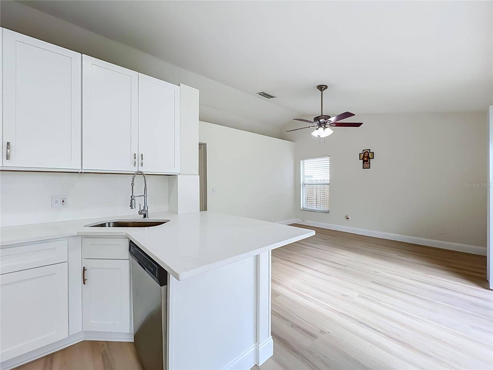 2929 HUNTERS LANE, Oviedo, FL 32766
